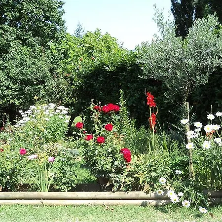 Locanda Della Luna Bed & Breakfast *